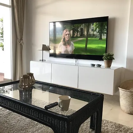 Aloha Gardens Near Puerto Banus With Breathtaking Mountain View Apartment